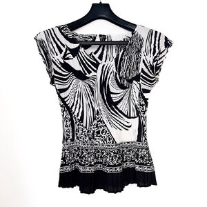 Milano Pleated Black White Print Top Women's Abstract V Neck Y2K